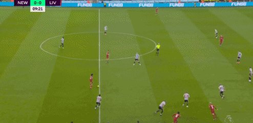 1676750478342021197.gif 1.gif